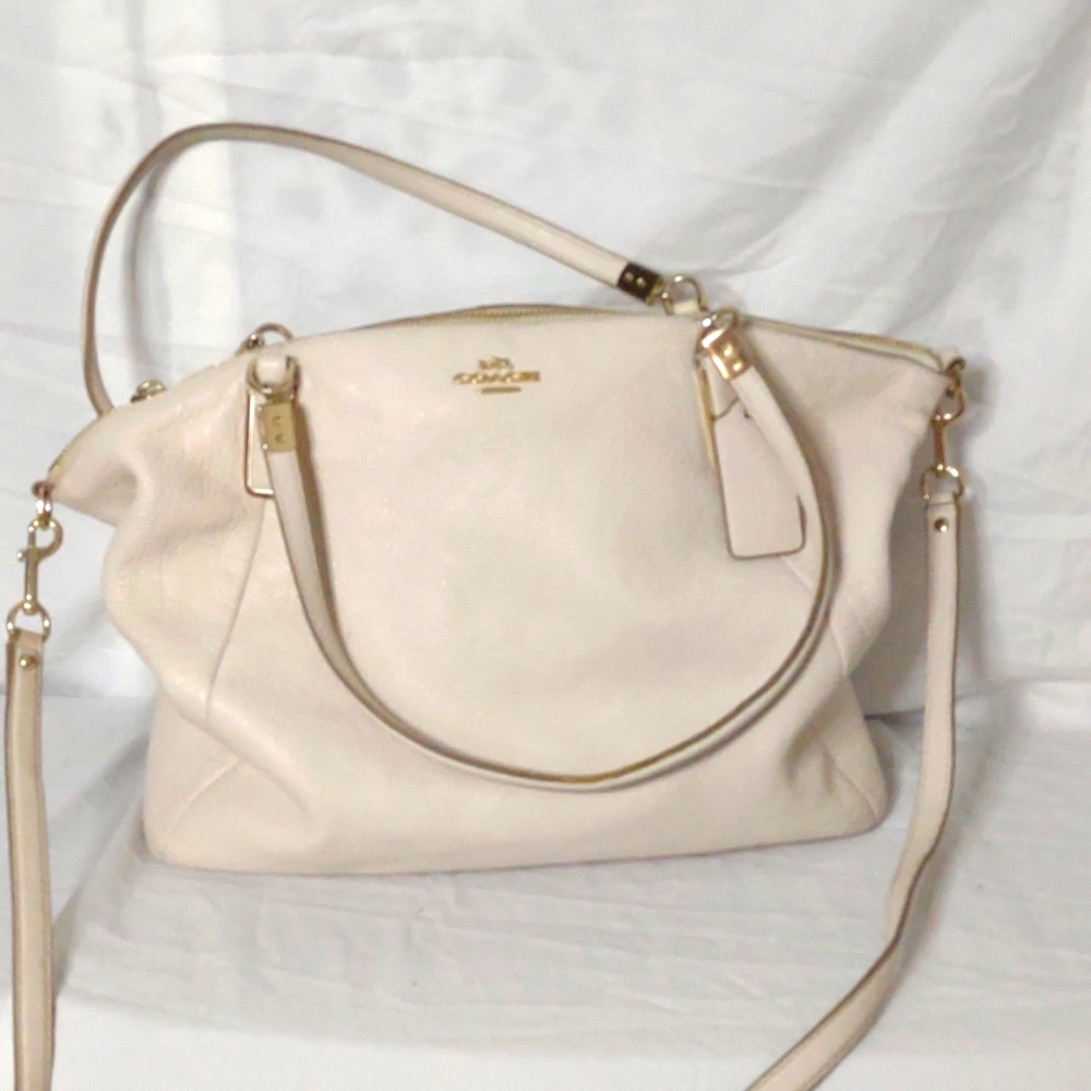 Coach leather purse